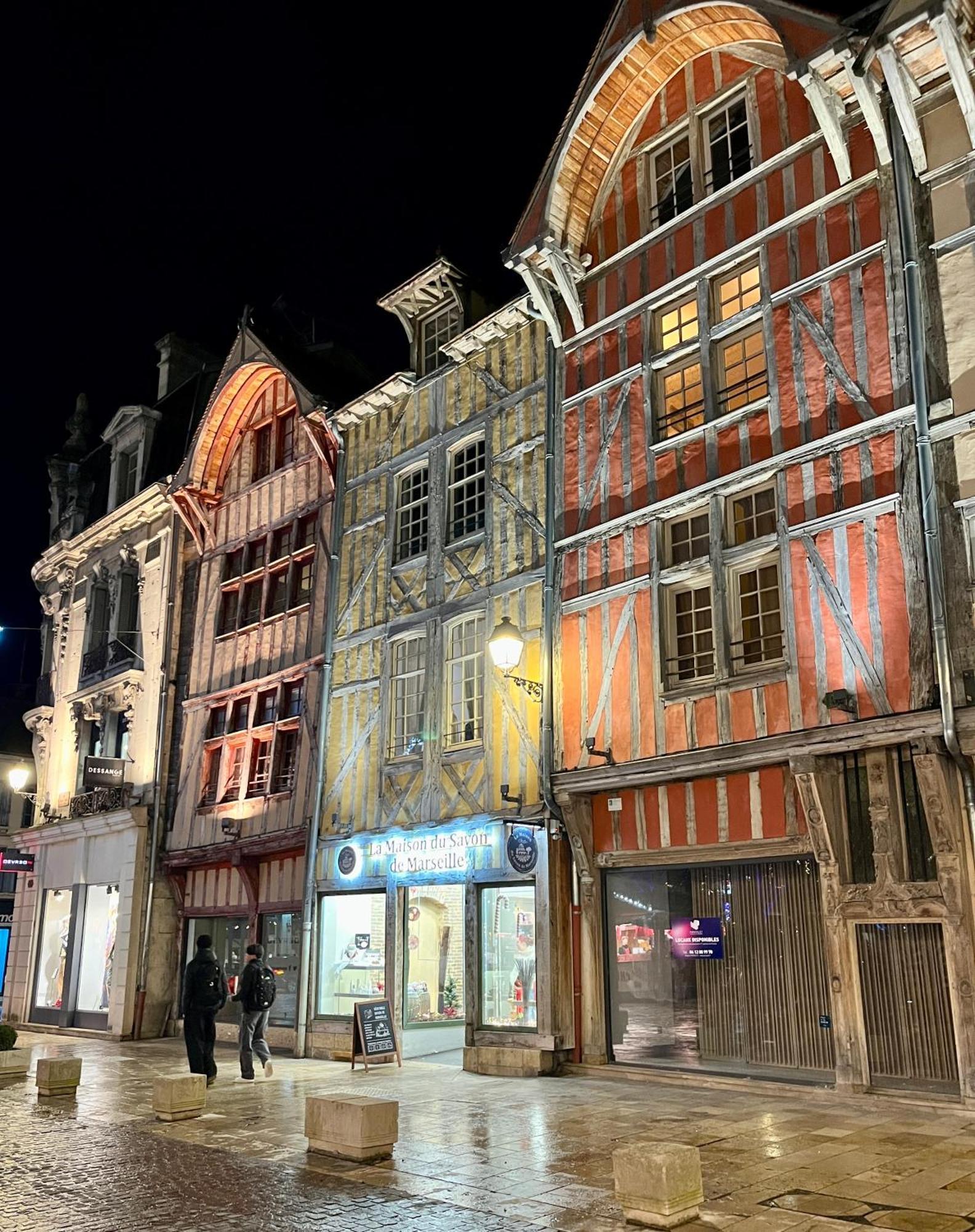 Maison Colette Sainte-Maure Екстериор снимка